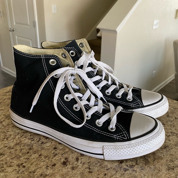 Converse | Shoes | Unisex Converse 